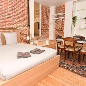 Apartamento Family Duplex Getaway - Perfectly Positioned For Adventures, Bruselas